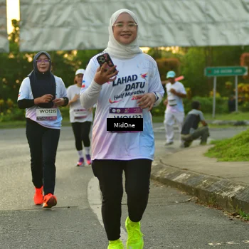 Runner Photo 7711413