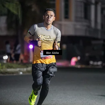 Runner Photo 7711424