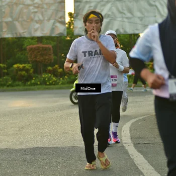 Runner Photo 7711426