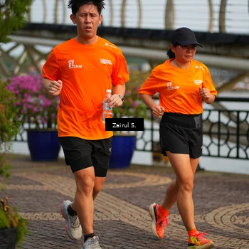 Runner Photo 7711430