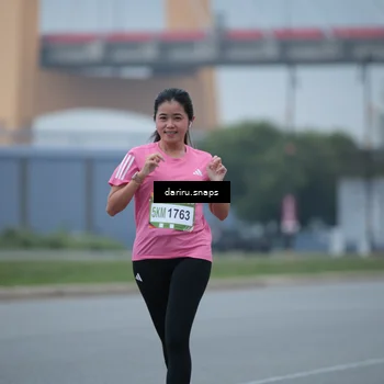 Runner Photo 7711433