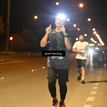 Runner Photo 7711437