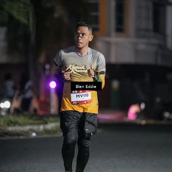 Runner Photo 7711441