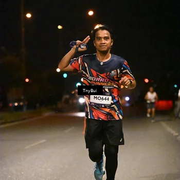 Runner Photo 7711445