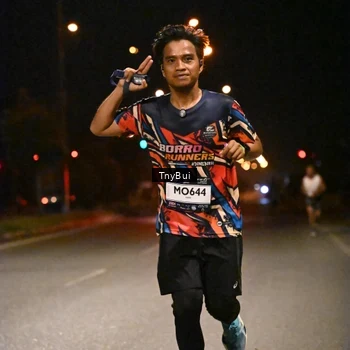 Runner Photo 7711451
