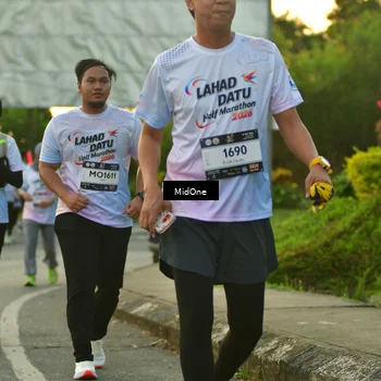 Runner Photo 7711482