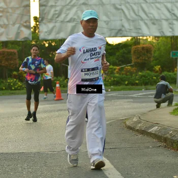 Runner Photo 7711490