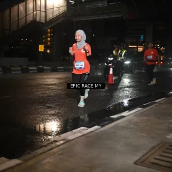 Runner Photo 7711507