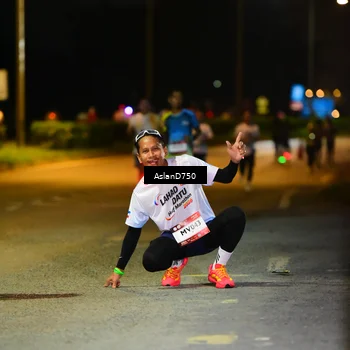 Runner Photo 7711511