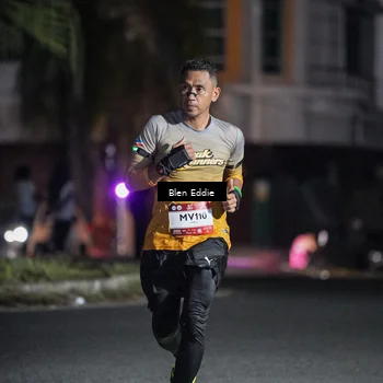Runner Photo 7711512