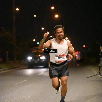 Runner Photo 7711514
