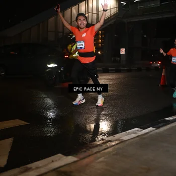 Runner Photo 7711529