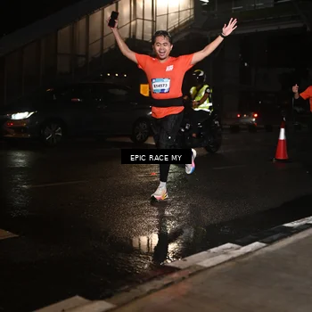 Runner Photo 7711530