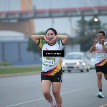 Runner Photo 7711538