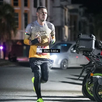 Runner Photo 7711542