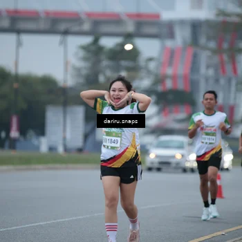 Runner Photo 7711560