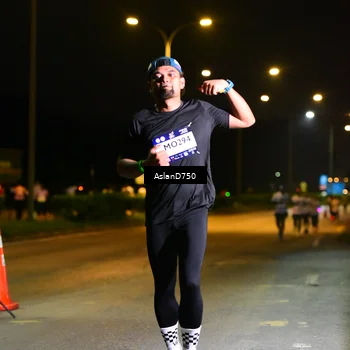 Runner Photo 7711561