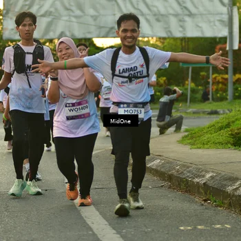 Runner Photo 7711562