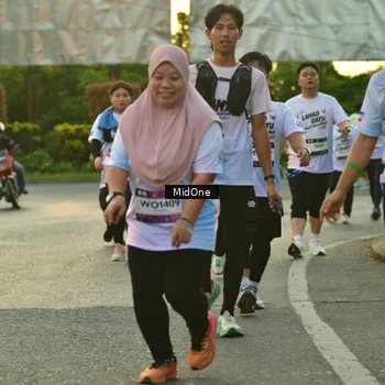 Runner Photo 7711575