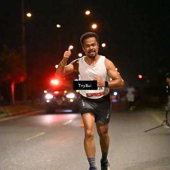 Runner Photo 7711585