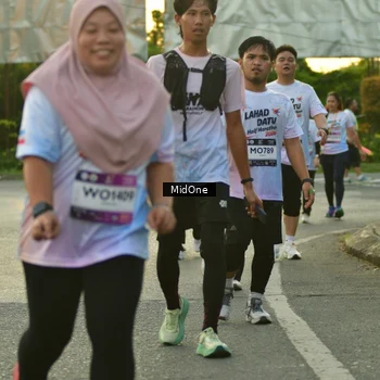 Runner Photo 7711590