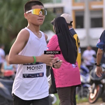Runner Photo 7711622