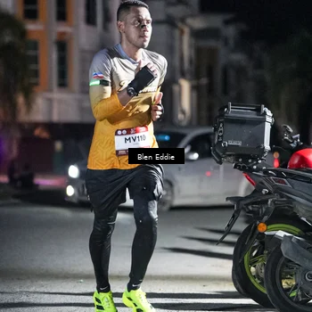 Runner Photo 7711628