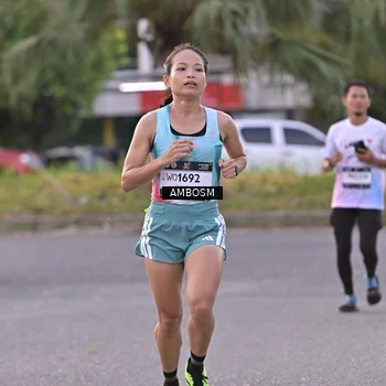 Runner Photo 7711662