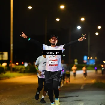 Runner Photo 7711672