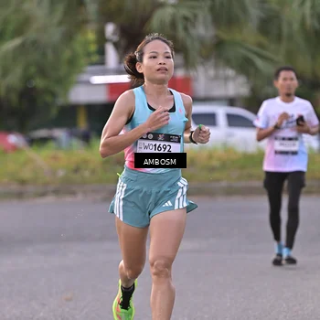 Runner Photo 7711674