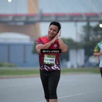 Runner Photo 7711686