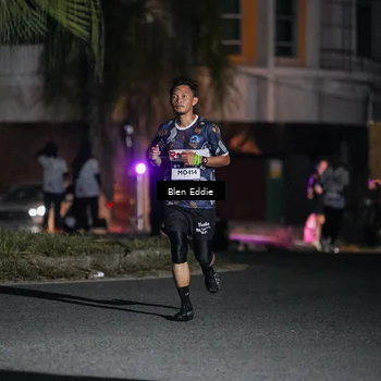 Runner Photo 7711692