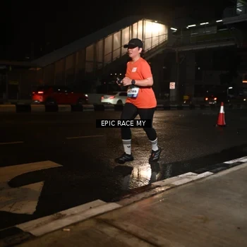 Runner Photo 7711699