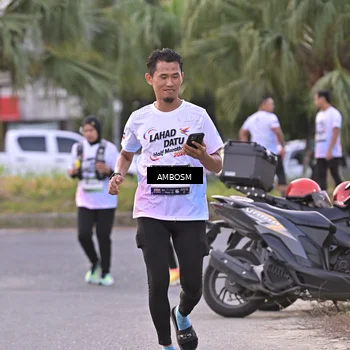 Runner Photo 7711700