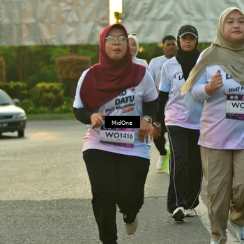 Runner Photo 7711702
