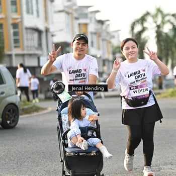 Runner Photo 7711706