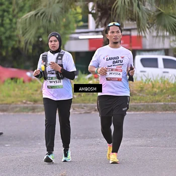 Runner Photo 7711707