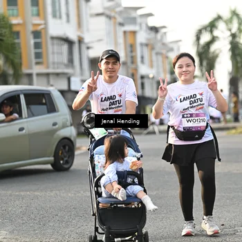 Runner Photo 7711720