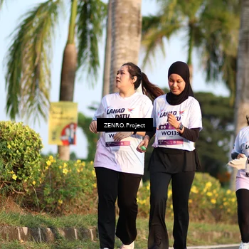 Runner Photo 7711721
