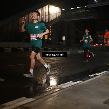 Runner Photo 7711727