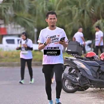 Runner Photo 7711739