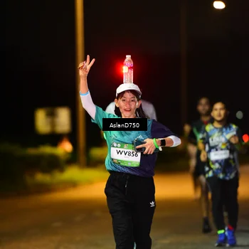 Runner Photo 7711752