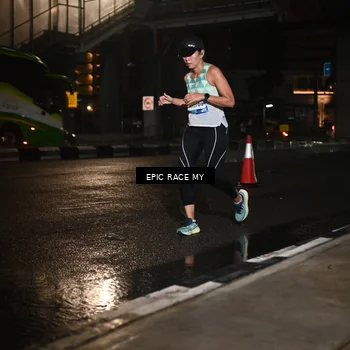 Runner Photo 7711773