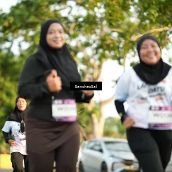 Runner Photo 7711779