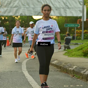 Runner Photo 7711780