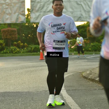 Runner Photo 7711790