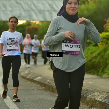 Runner Photo 7711810
