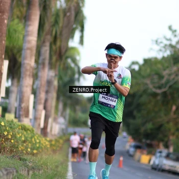 Runner Photo 7711813