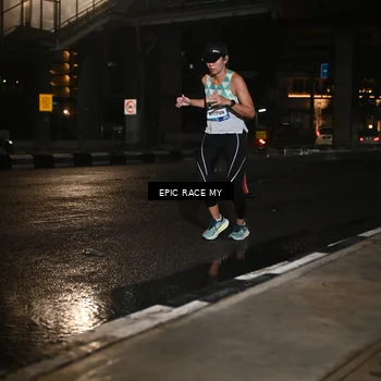 Runner Photo 7711831