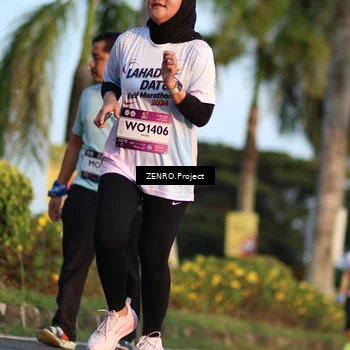 Runner Photo 7711835